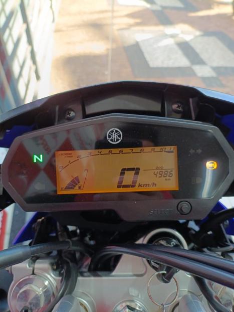 YAMAHA XTZ 250 LANDER, Foto 2
