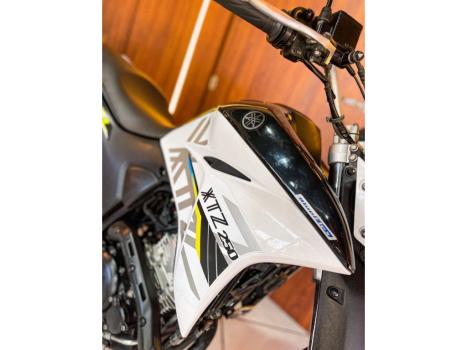 YAMAHA XTZ 250 LANDER, Foto 6