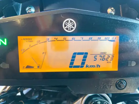 YAMAHA XTZ 250 LANDER, Foto 10