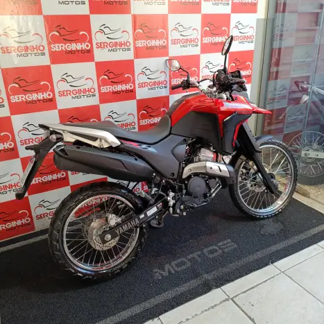 YAMAHA XTZ 250 LANDER, Foto 2