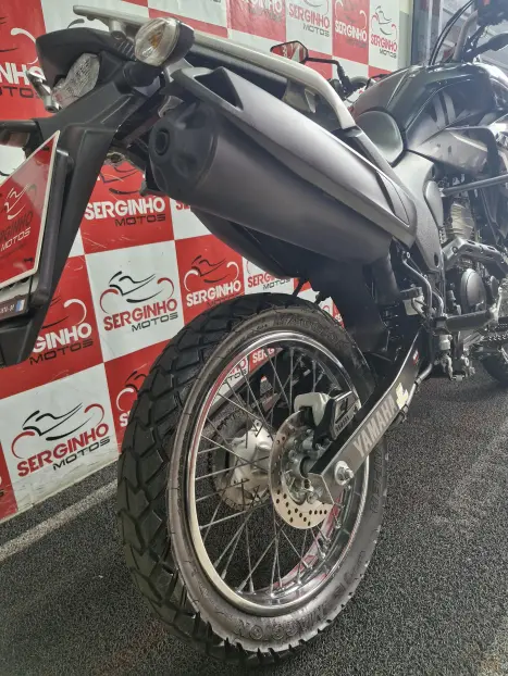 YAMAHA XTZ 250 LANDER, Foto 4