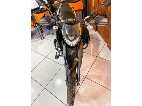 YAMAHA XTZ 250 LANDER, Foto 4