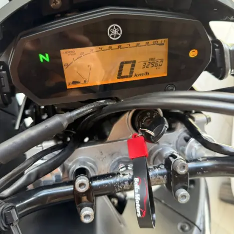 YAMAHA XTZ 250 LANDER, Foto 3