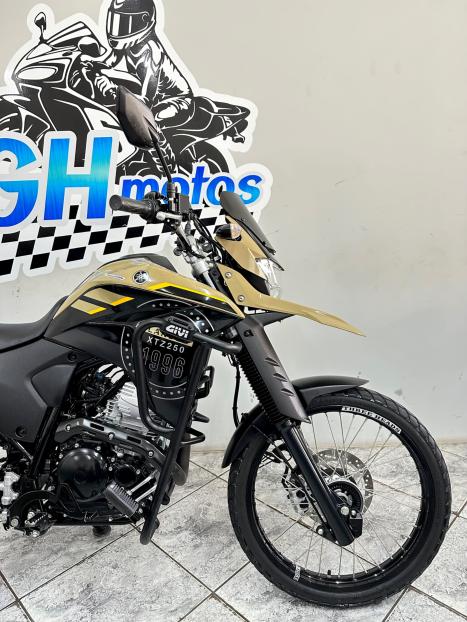 YAMAHA XTZ 250 LANDER, Foto 2