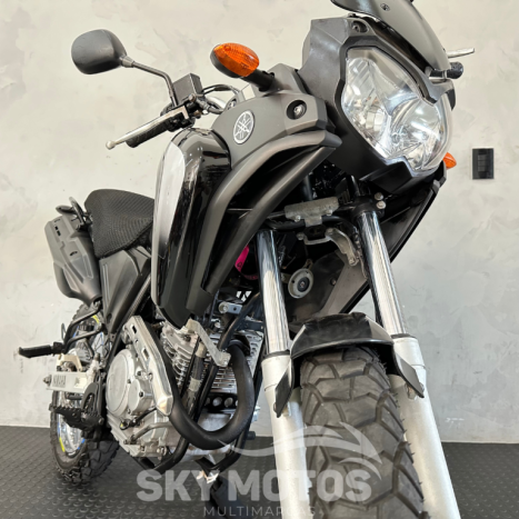 YAMAHA XTZ 250 TENER, Foto 5