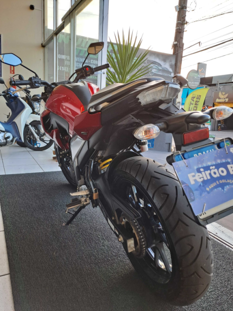 YAMAHA YS Fazer 250 , Foto 5