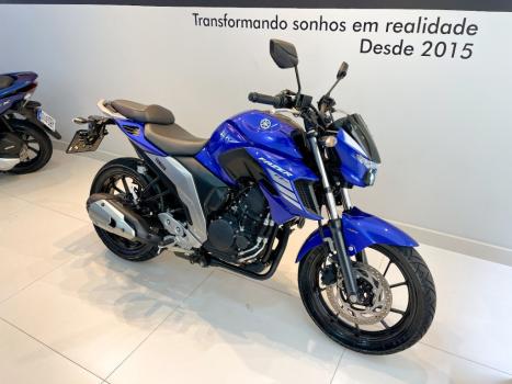 YAMAHA YS Fazer 250 , Foto 3