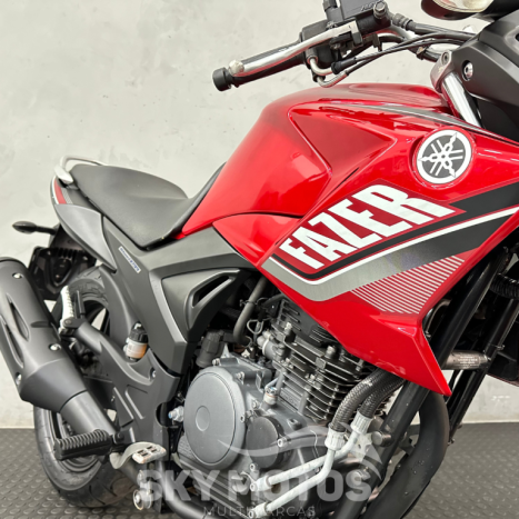 YAMAHA YS Fazer 250 , Foto 6