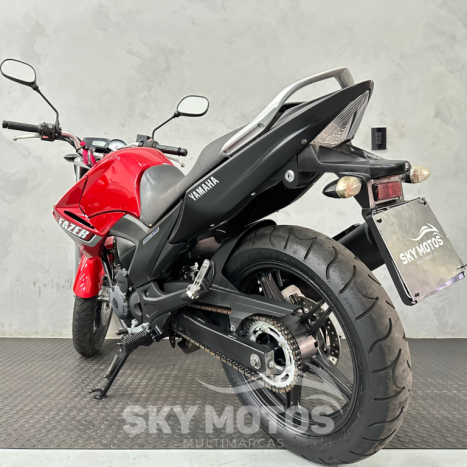 YAMAHA YS Fazer 250 , Foto 18