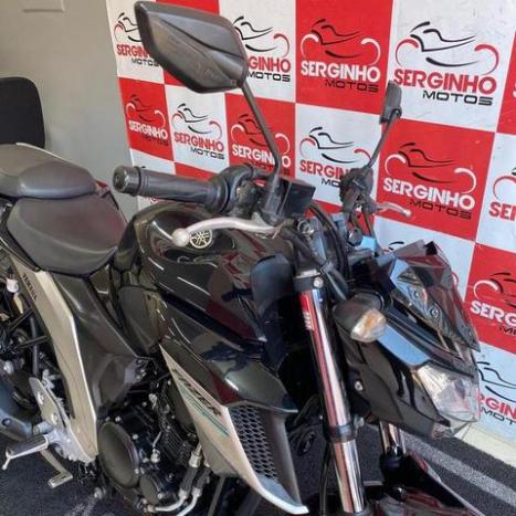 YAMAHA YS Fazer 250 , Foto 4