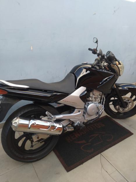 YAMAHA YS Fazer 250 , Foto 2