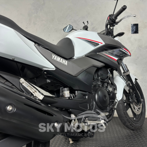 YAMAHA YS Fazer 250 , Foto 7