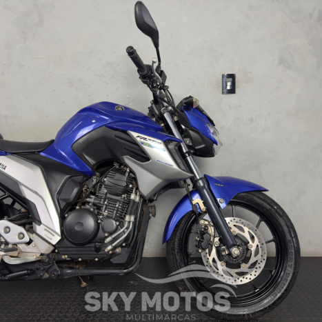 YAMAHA YS Fazer 250 , Foto 9