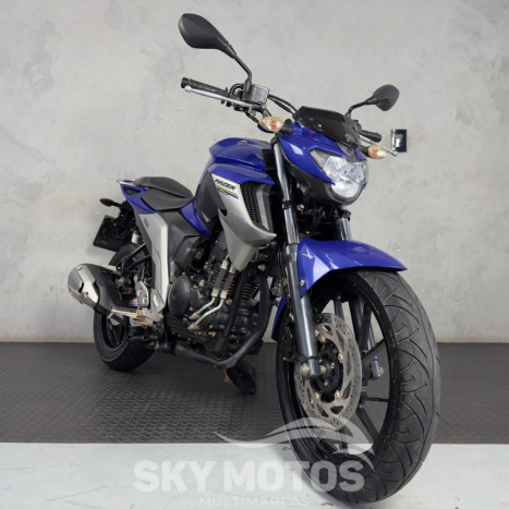 YAMAHA YS Fazer 250 , Foto 18