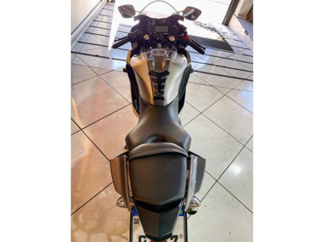 YAMAHA YZF R15 150 ABS, Foto 10