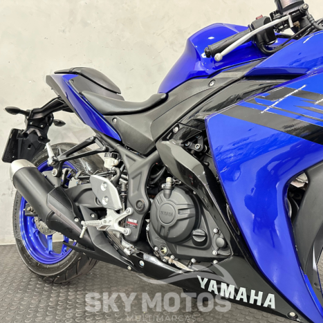 YAMAHA YZF R3 300 ABS, Foto 5