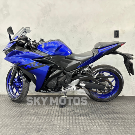 YAMAHA YZF R3 300 ABS, Foto 12