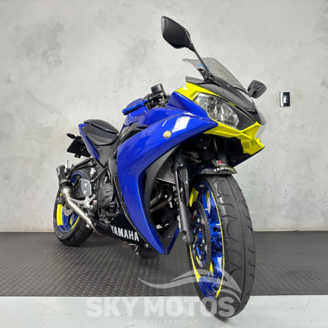 YAMAHA YZF R3 300 ABS, Foto 2