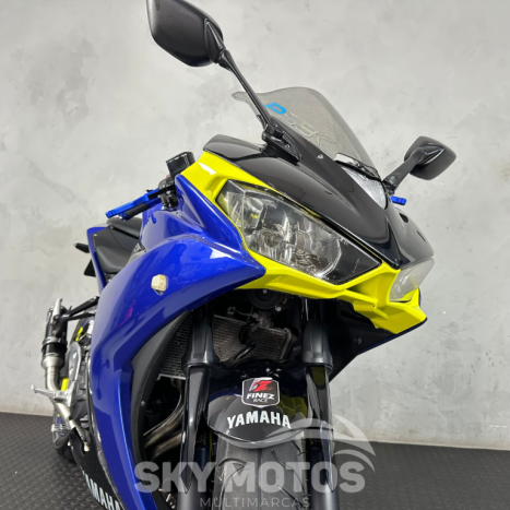 YAMAHA YZF R3 300 ABS, Foto 3