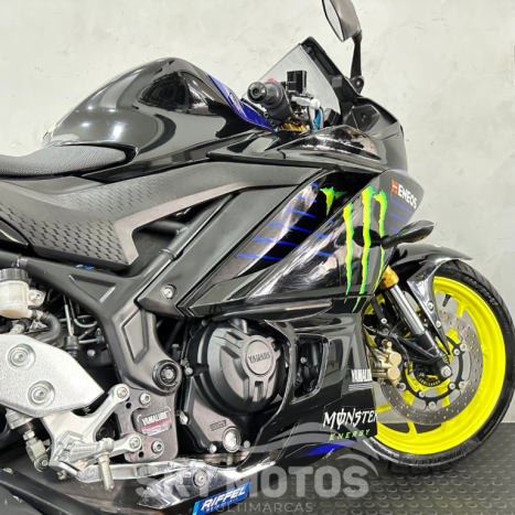 YAMAHA YZF R3 300 ABS, Foto 18