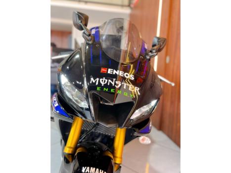 YAMAHA YZF R3 320 ABS, Foto 6