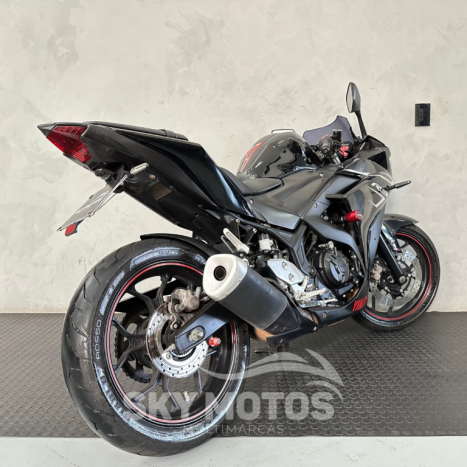 YAMAHA YZF R3 320 ABS, Foto 7