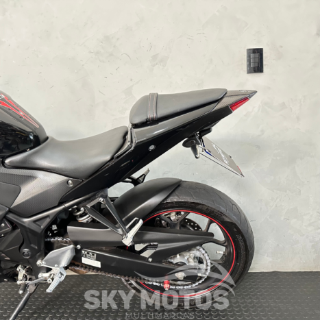 YAMAHA YZF R3 320 ABS, Foto 14