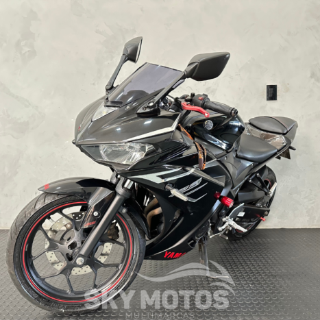 YAMAHA YZF R3 320 ABS, Foto 15