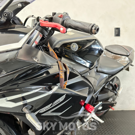 YAMAHA YZF R3 320 ABS, Foto 16