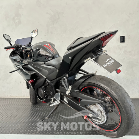 YAMAHA YZF R3 320 ABS, Foto 18