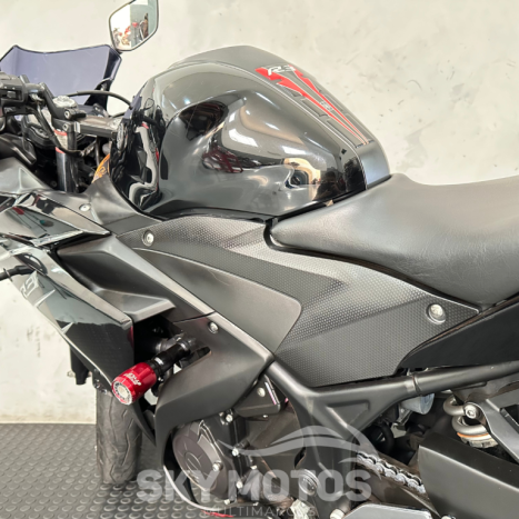 YAMAHA YZF R3 320 ABS, Foto 19