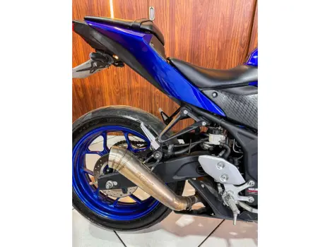 YAMAHA YZF R3 320 ABS, Foto 9