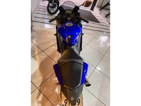 YAMAHA YZF R3 320 ABS, Foto 10