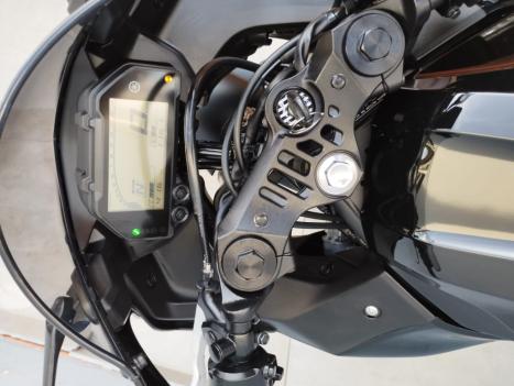 YAMAHA YZF R3 320 ABS, Foto 7