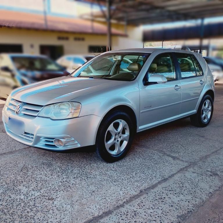 Comprar Hatch Volkswagen Golf 1.6 4P Sportline Flex Prata 2008 em Bauru-SP