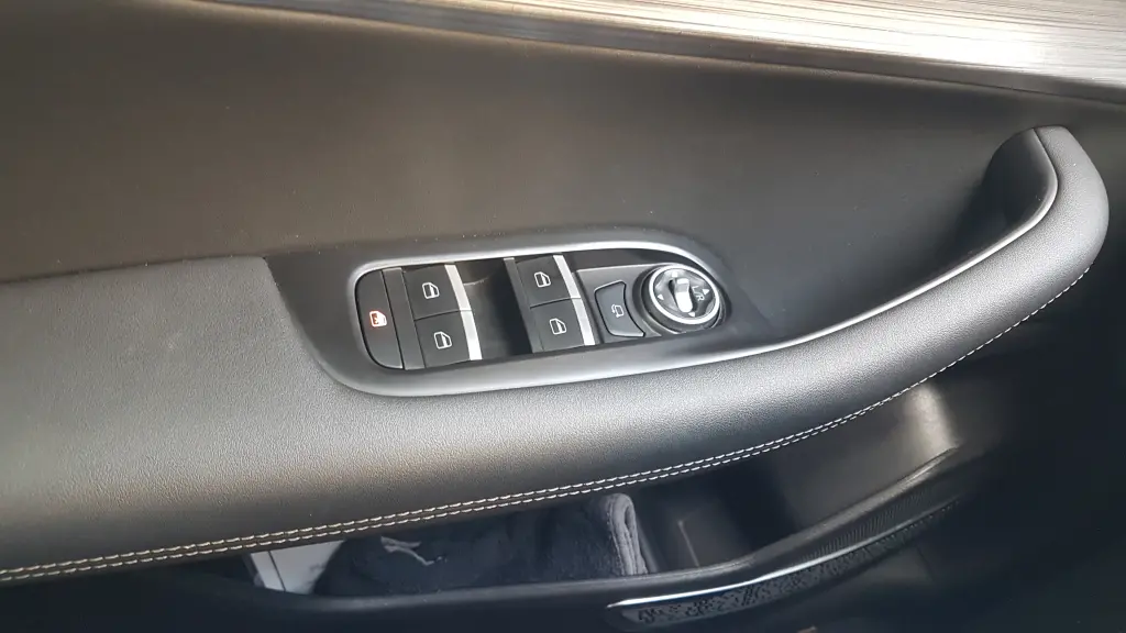 CHERY Tiggo 5X Pro - Foto