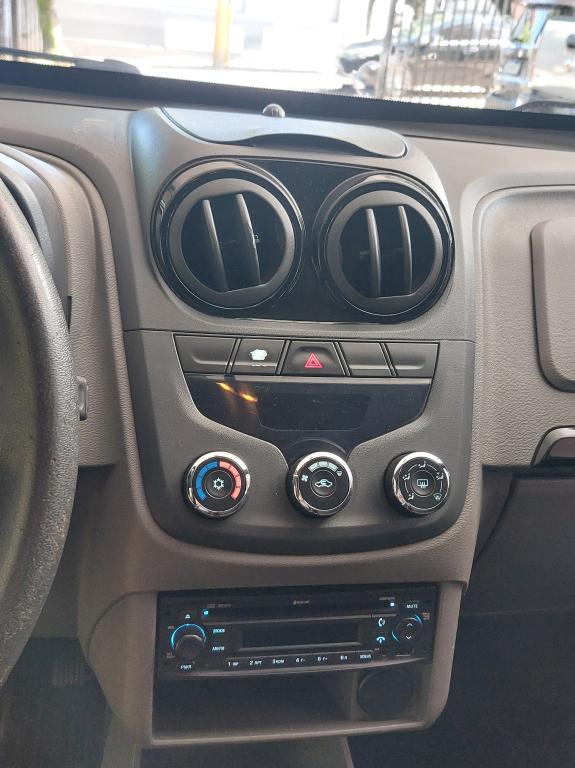 CHEVROLET Agile - Foto