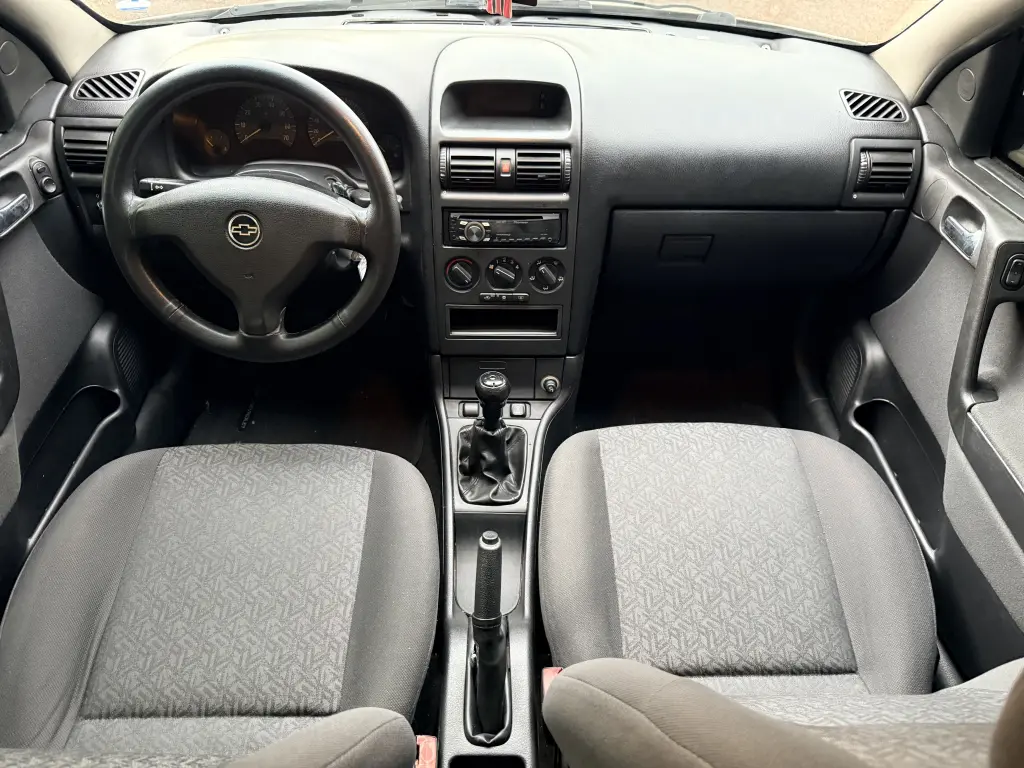 CHEVROLET Astra Sedan - Foto