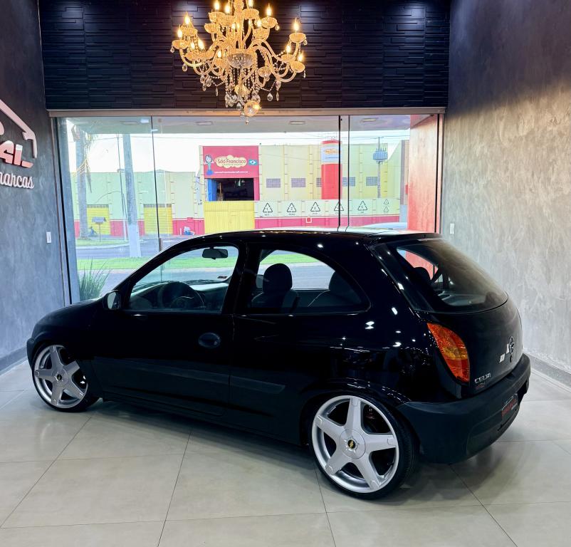 CHEVROLET Celta - Foto