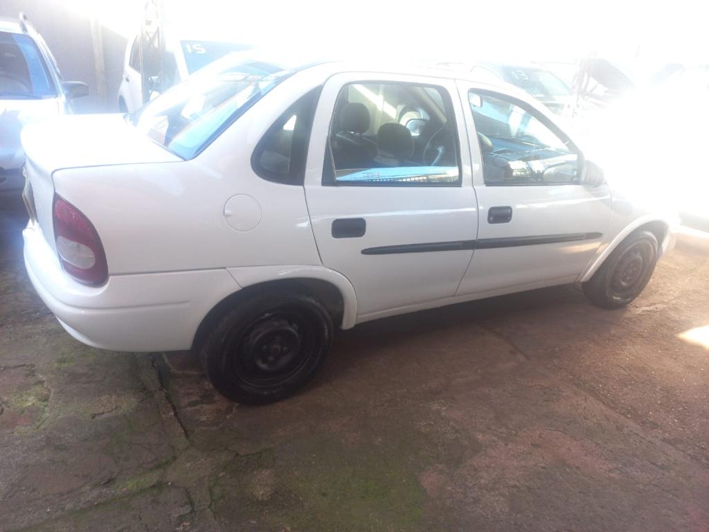 CHEVROLET Classic Sedan - Foto