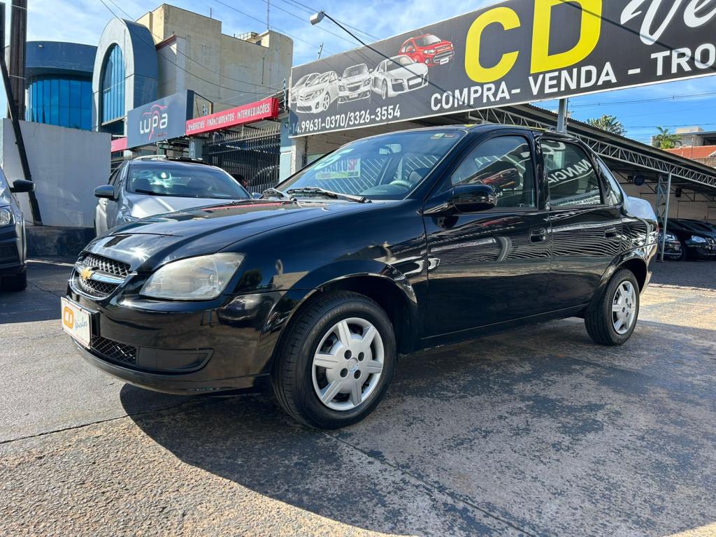 CHEVROLET Classic Sedan - Foto