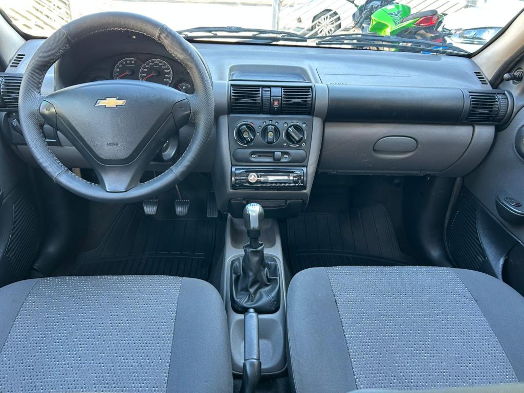 CHEVROLET Classic Sedan - Foto