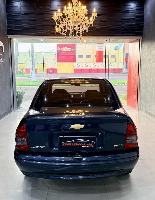 CHEVROLET Classic Sedan - Foto