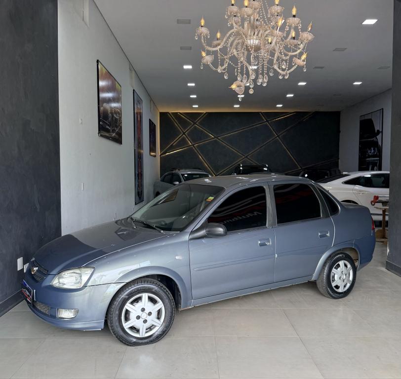 CHEVROLET Classic Sedan - Foto