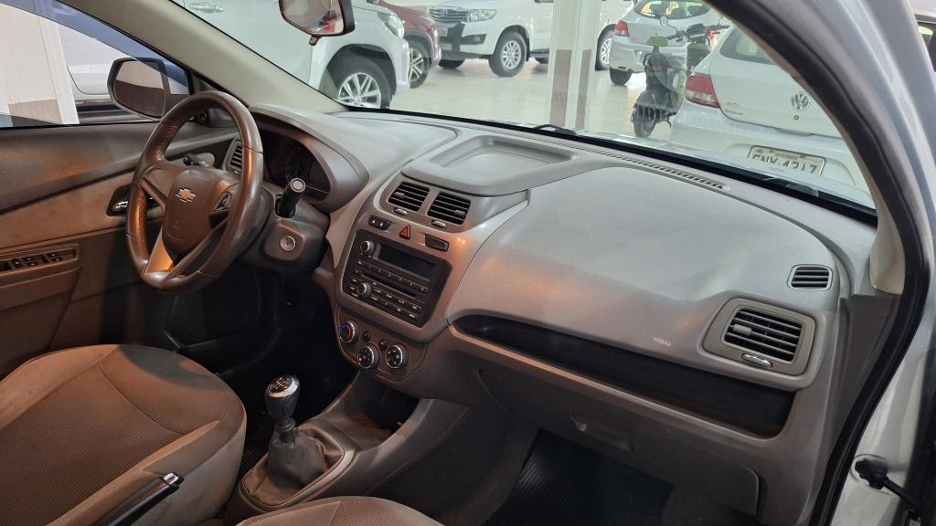 CHEVROLET Cobalt - Foto