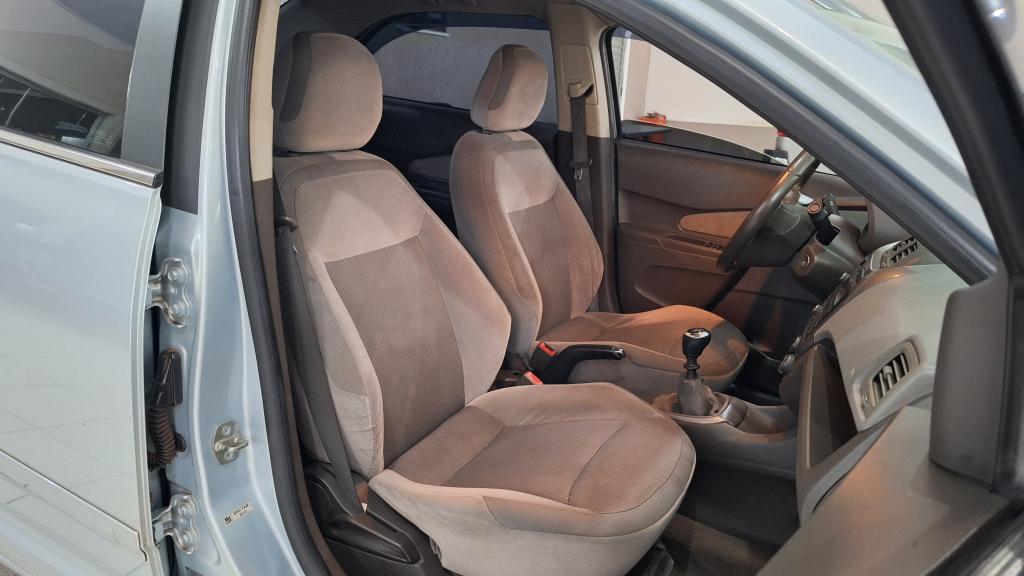 CHEVROLET Cobalt - Foto