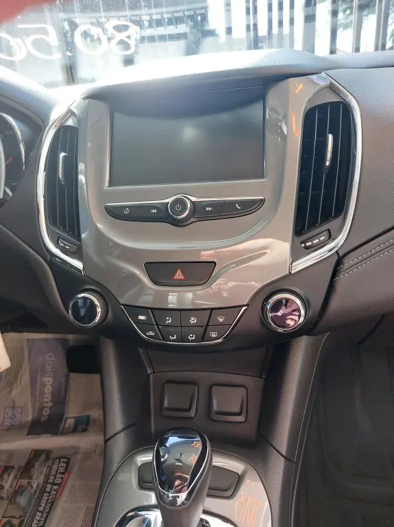 CHEVROLET Cruze Hatch - Foto