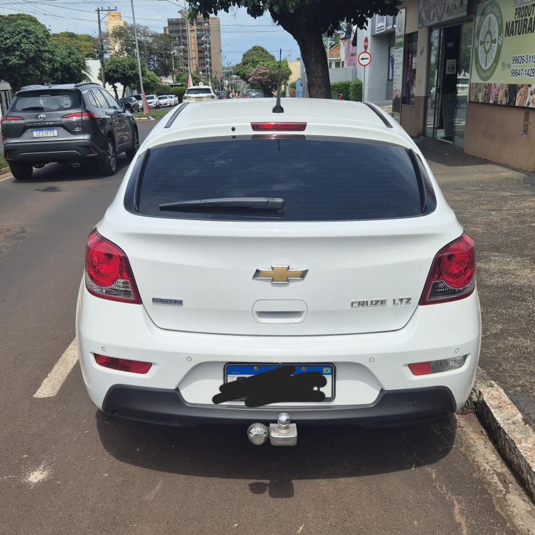 CHEVROLET Cruze Hatch - Foto