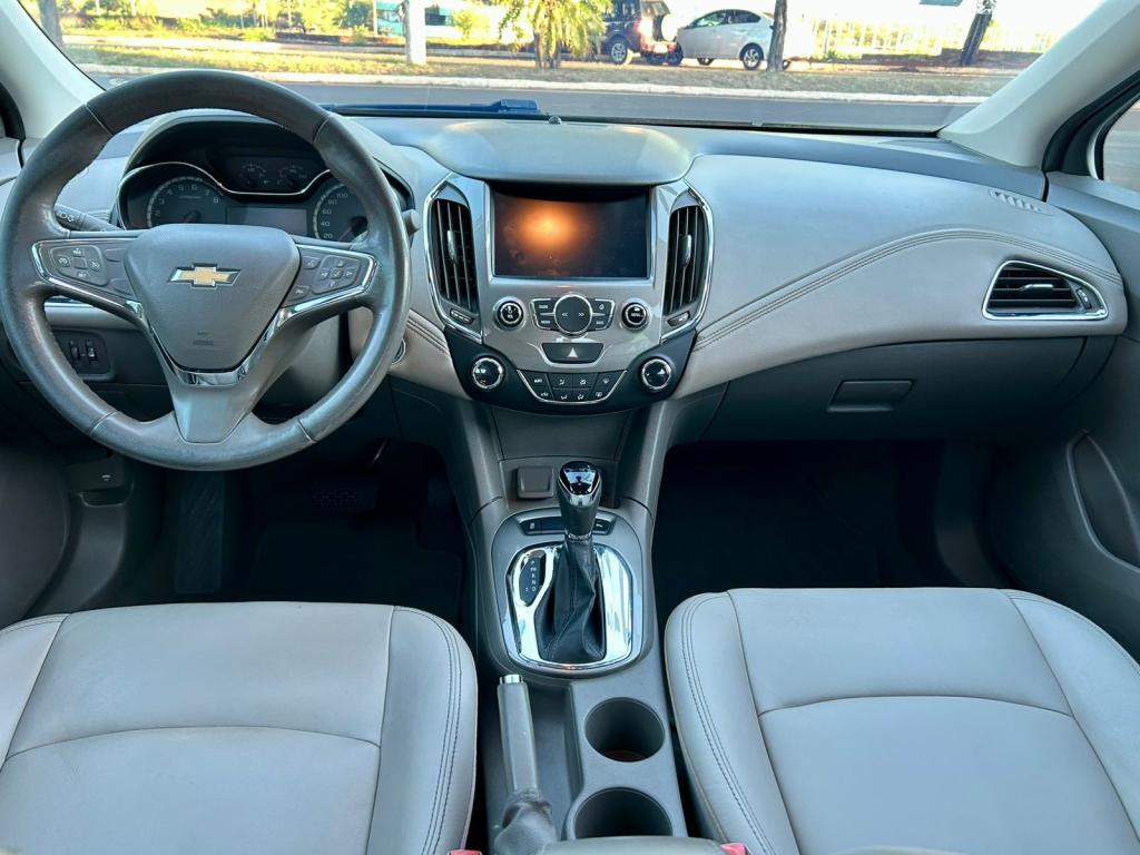 CHEVROLET Cruze Sedan - Foto