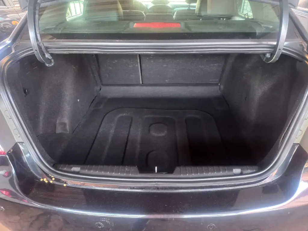 CHEVROLET Cruze Sedan - Foto